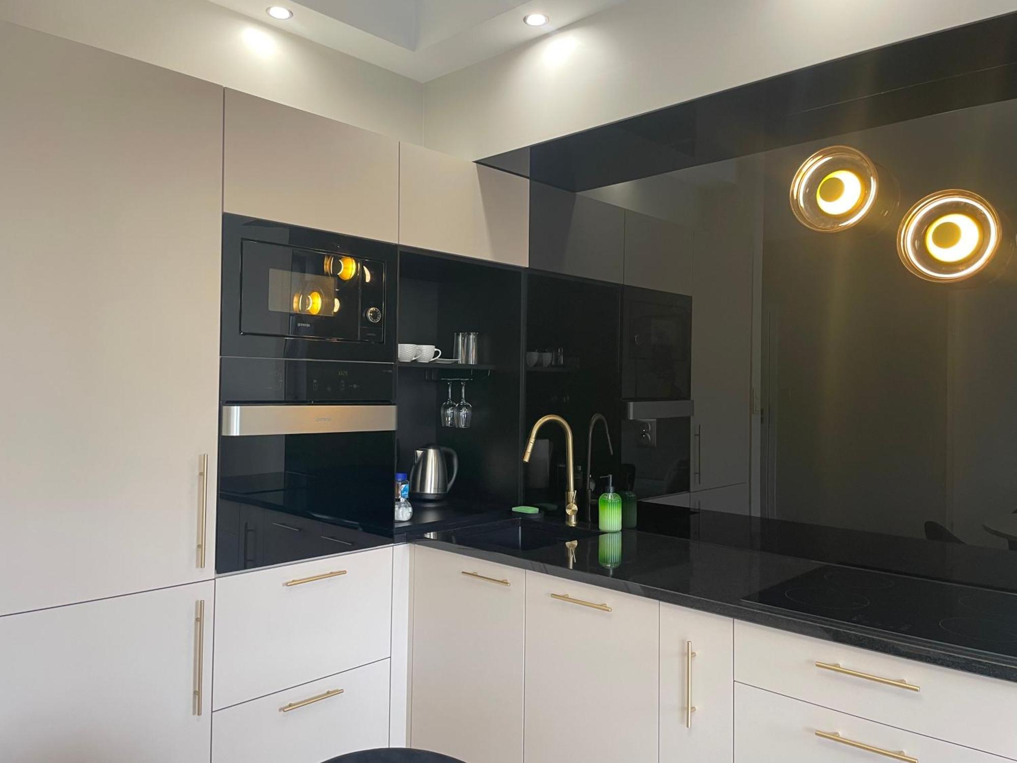 Najlepsza Lokalizacja W Elku!! Piekny, Prestizowy Apartament Z Dziedzincem !! المظهر الخارجي الصورة